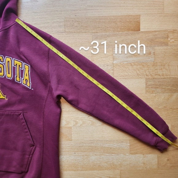 Colosseum Men's MN Gopher Sweatshirt - Picture 7 of 9